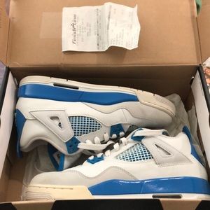 Air Jordan 4 Military Blue size 6.5